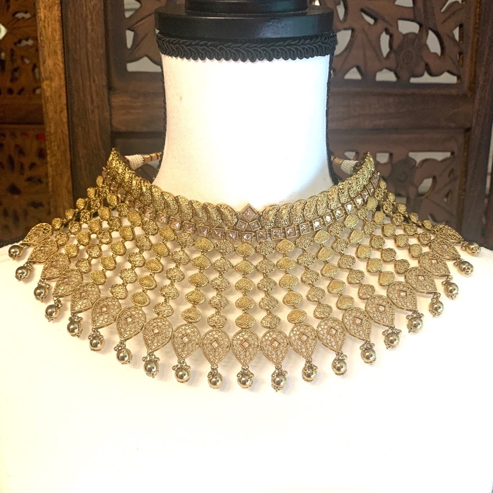 Indian pakistani bridal jewelry set
